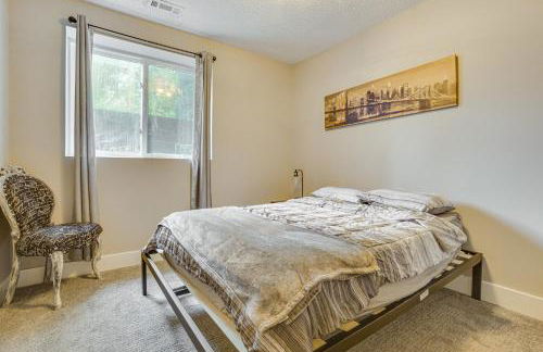 Walk to Bites and Whittier Park Uptown Getaway! - Foto 24