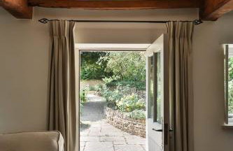 Two Rose Walk Cottage Cotswolds - Photo 15