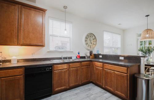 Happy in Old Town Bluffton - Photo 18