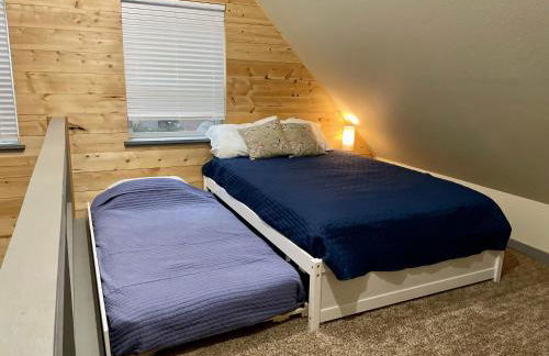 NEW Modern Cabin! 5mi to Mt Rainier National Park! Hot Tub & Wifi - Foto 14