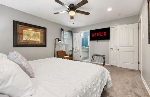 DFW Mid-Cities Oasis with Pool, Hot Tub and Fire Pit - Photo 31