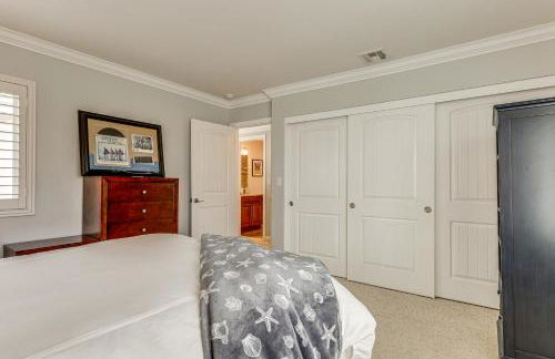 Chic Coastal Home with Outdoor Oasis in Oxnard! - Foto 21