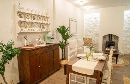 Philomena Suite - Photo 21