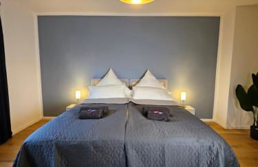 Modern Homes - Voll ausgestatte Wohnung - Balkon - Hotelbetten - 4K TV - WLAN - Foto 19