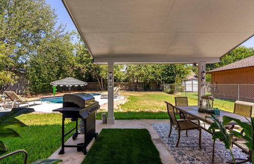 Pool Getaway Movie Room Games Yard BBQ Pets - Foto 27