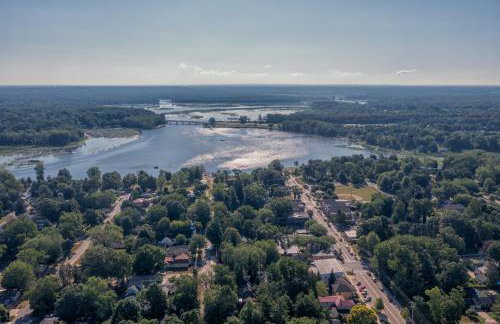 Pebble Hideaway-downtown Douglas and close to beach! - Foto 18