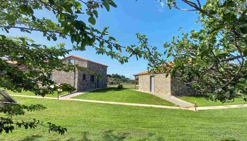 Lithos Villas - Photo 2