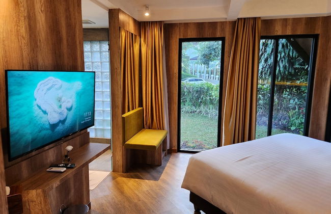 Villa 4-BR Klub Bunga No. 4 Batu Malang - Photo 9