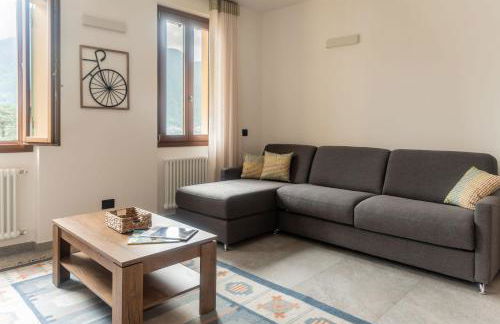 Corte Masnate "Grigio" by LoveComo - Foto 13