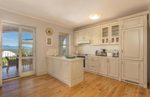 Stunning Home In Malinska With Wifi - Photo 5