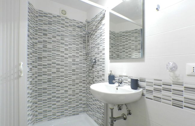 Black and White Movie Apartment - Foto 19