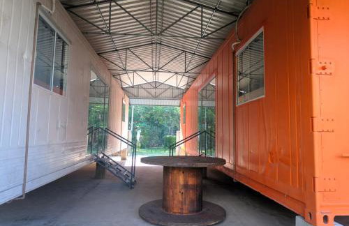 Condomínio Containers está localizado a 900m do centro de Morretes, local calmo e em meio a mata Atlântica - Photo 18