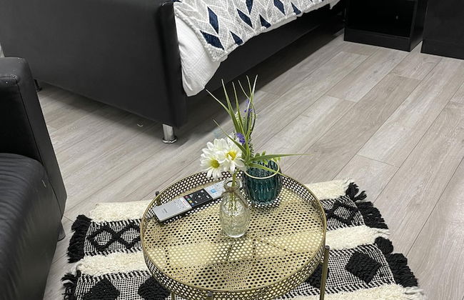 BV Lush Studio At Queensgate Huddersfield - Foto 4