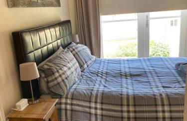 2BR 2 Bath Riverside Penthouse 2 Parking View Near St Neots - Foto 76