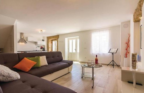 Stunning Home In Peruski With Wifi - Foto 5