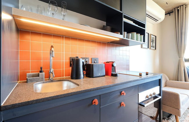 THREE43 on B - Fluent Serviced Apartments - Foto 46