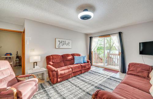 Lakefront Family Retreat with Private Dock! - Foto 4