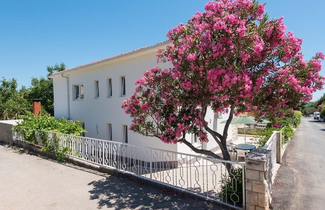 Villa Kosta - Photo 40