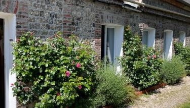 Longère cœur de village proche des plages - Foto 1