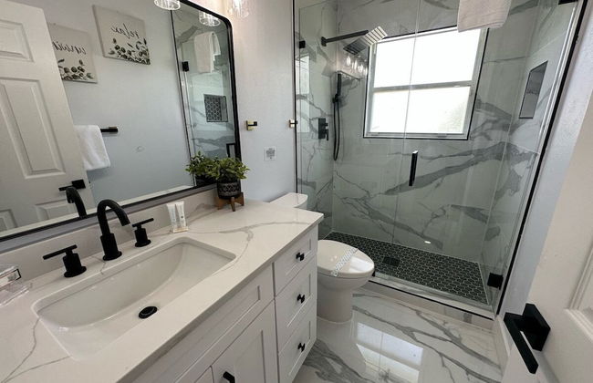 Modern, Fully Updated Southern Dunes Home - Golf Course Views - Foto 13