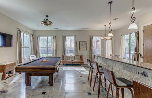 Charming 2BD - Billiards Near Lady Bird Lake & DT - Foto 12