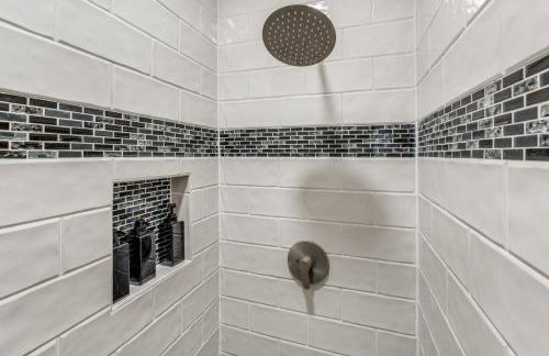 Modern Luxe Studio attached to home near Randolph AFB - Foto 8