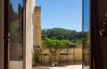 La Madeleine Arles - Foto 68