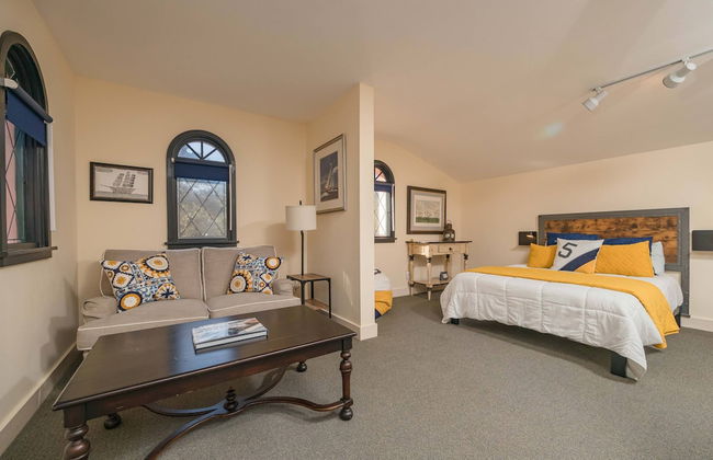 Pillars' Castle - Photo 35