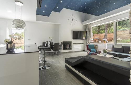 Luxury villa with a swimming pool Split - 13408 - Photo 18