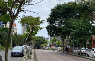 205- Apartamento 1 quarto suite, Encantador, amplo e decorado, mobiliario moderno, cozinha completa com utensílios , Excelente vista da cidade e localização privelegiada no bairro Bigorrilho , - Photo 21