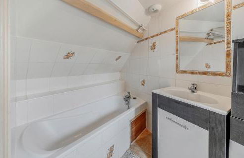 Beautiful Home In Mont-Dol With Wifi - Foto 11