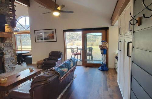 Lakefront Mountain Retreat - Foto 42