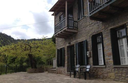 Δάφνη 1933, Λιθόχτιστο Αρχοντικό στο Βουνό - Foto 18