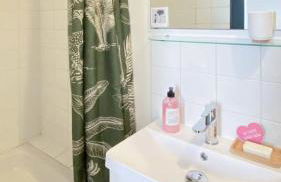 Le Petit Henri René - Photo 2