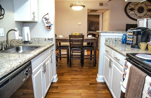 Cozy 2 Bedroom Townhome in Addison - Foto 7