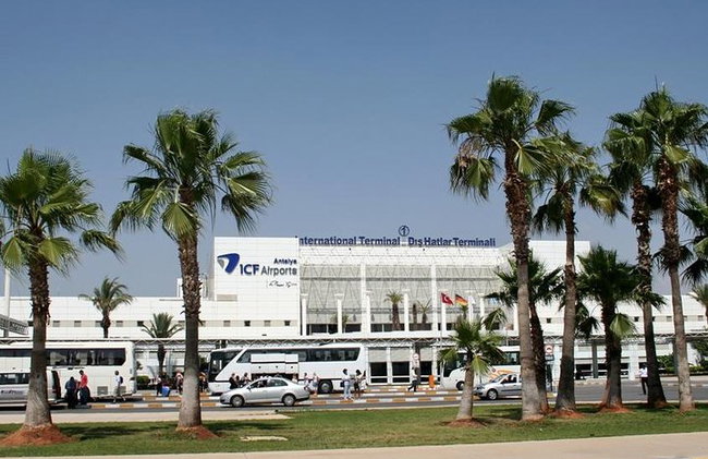Alanya recurre al traslado privado al aeropuerto de Antalya - Foto 2