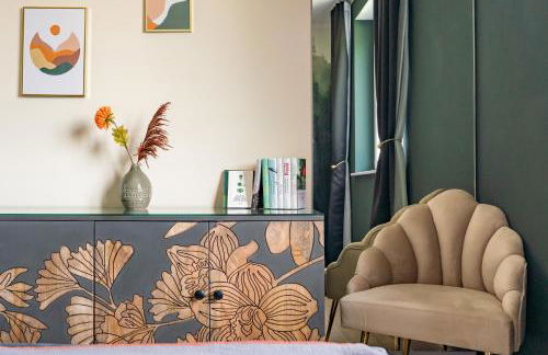 Sonnendeck Schwerin - Apartment mit Dachterrasse, Seeblick, Parkplatz, Fahrradschuppen, King-Size Bett - seenah relaxen - Foto 13