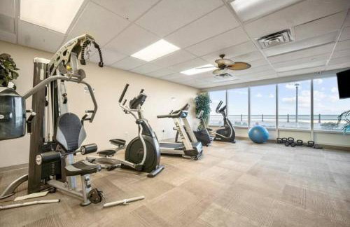 Oceanfront Condo, Heated Pool, Fitness Center - Photo 32