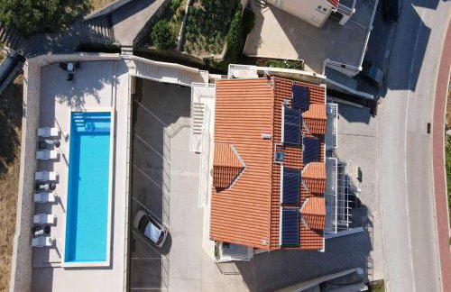 Villa Samba - Superior One-Bedroom Apartment with Balcony and Sea View - Photo 10
