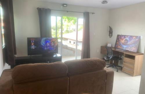 Casa nos fundos dois quartos em Itajai - Foto 5