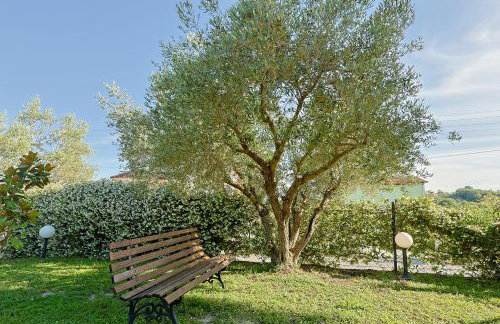 VILLA PEPONI Spacious Traditional Villa with Garden - BBQ & Private Parking - Photo 71