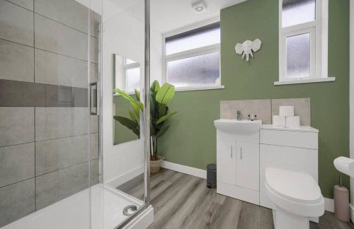 Stylish & Modern Apartment - Free Parking - WIFI - Foto 4