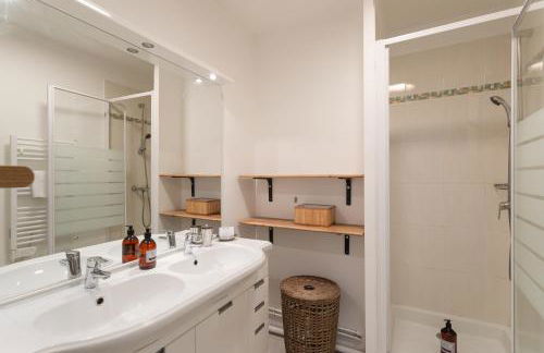 La Pointe aux Chèvres - 10min à Pied de la Plage - Foto 6