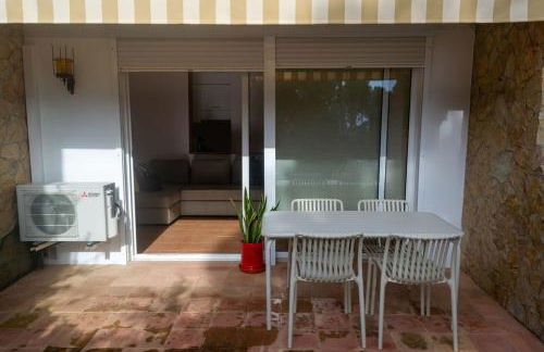 Parc Golfet - Apartamento para 3 con WiFi, AC y Piscina - Foto 20