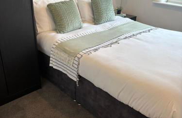 Spacious Bungalow in St Helens, 1-Min Drive to Carr Mill Bridge - Foto 21