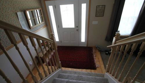 Five Bedroom Colonial Style Home - Foto 2