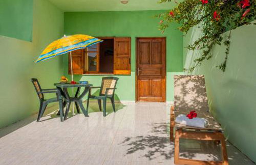 Zorbas Rooms - Photo 11