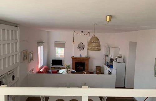 Casita de campo con vistas a una laguna - Foto 14