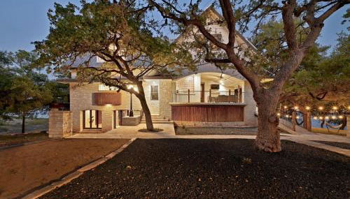 Luxury Lakefront Escape on Lake Travis - Foto 1