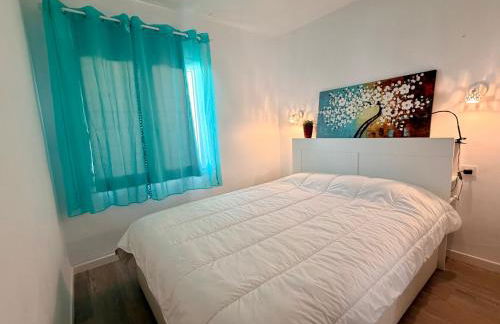 Charming & renovated apt stone throw to the sea - Foto 3